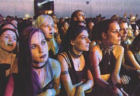 Fans vor der B�hne